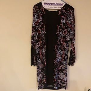 BCBG Blk and floral silky open back detail mini dress.